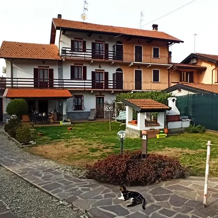 La Luna Nel Pozzo Guest house *