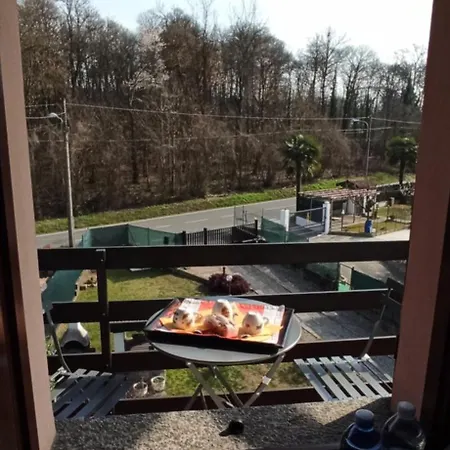 La Luna Nel Pozzo 3*