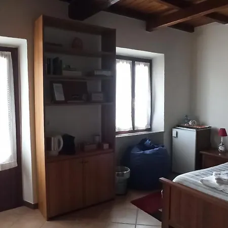 La Luna Nel Pozzo Guest house *